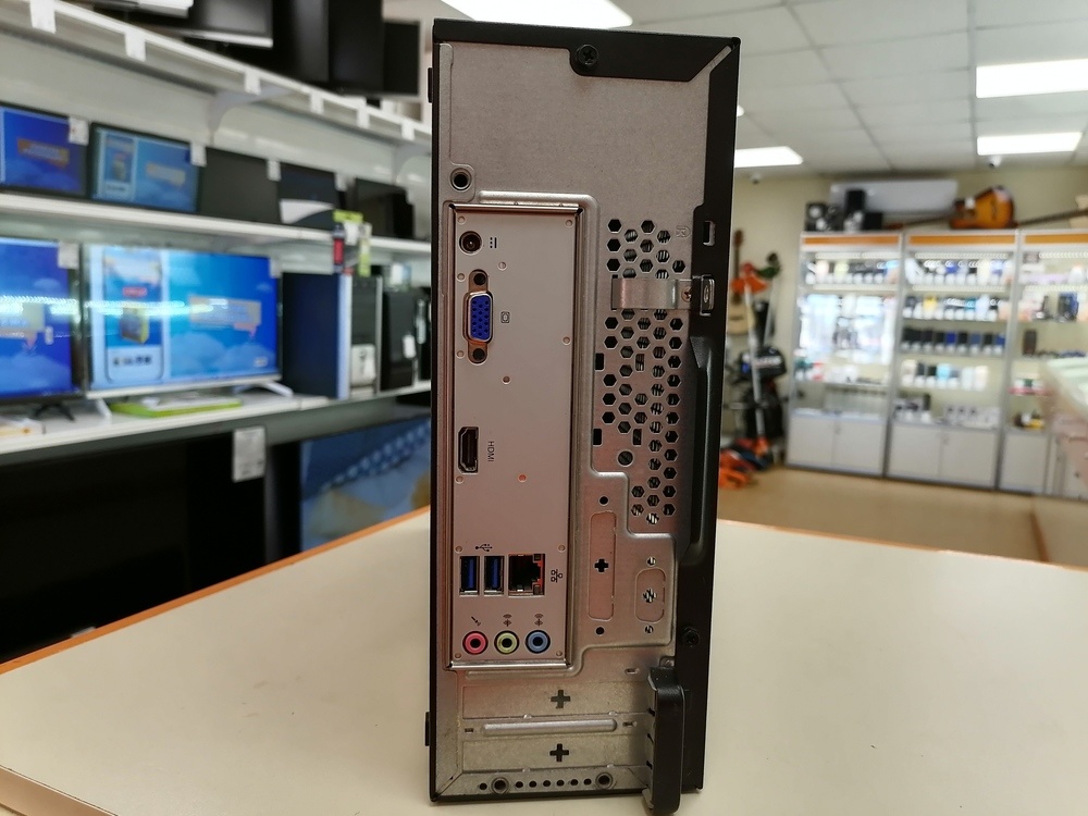 Системный блок Acer ,; Celeron J3060, HD Graphics, 4 Гб, Нет, 240 Гб