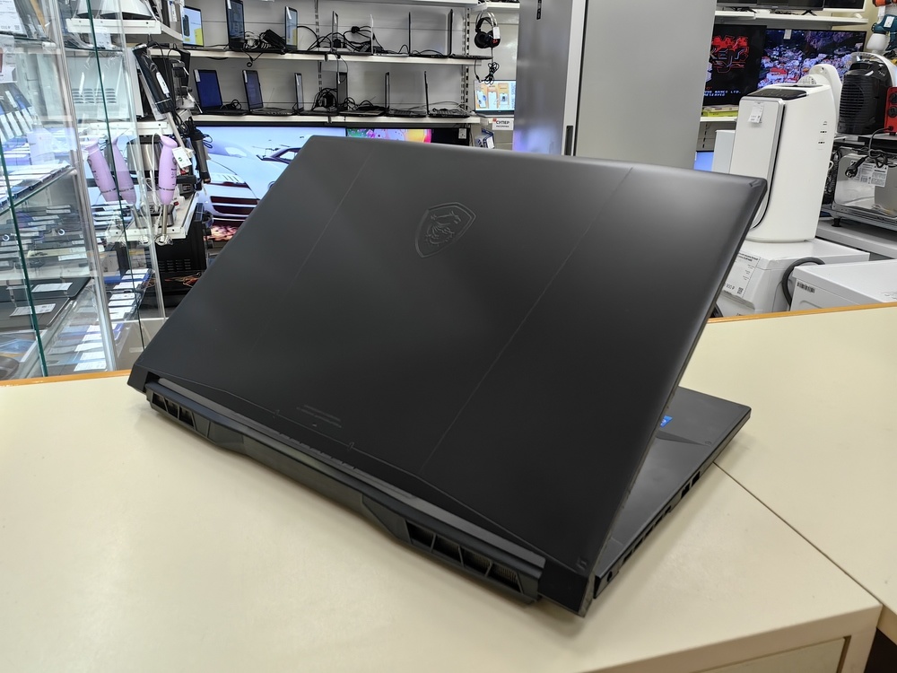 Ноутбук MSI GF76; Core I5-12450H, GeForce RTX 3050, 16 Гб, 512 GB, Нет