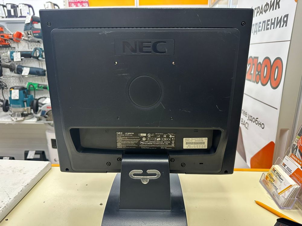 Монитор NEC LCD73VM