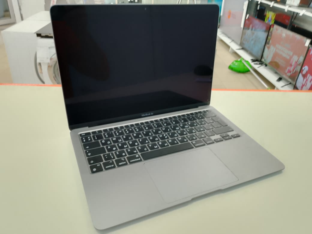 Ноутбук APPLE Macbook AIR 13;