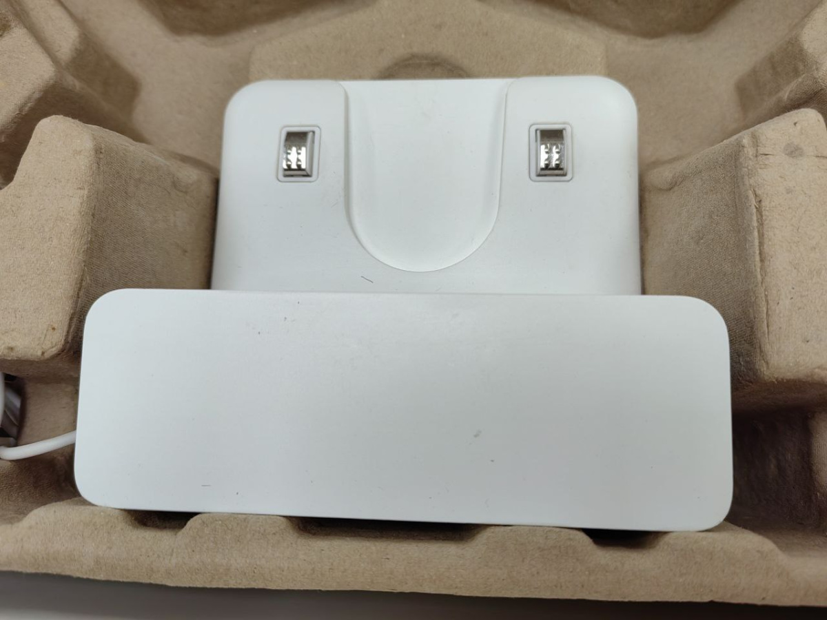 Пылесос Xiaomi Mi Robot Vacuum - Mop Essential белый;