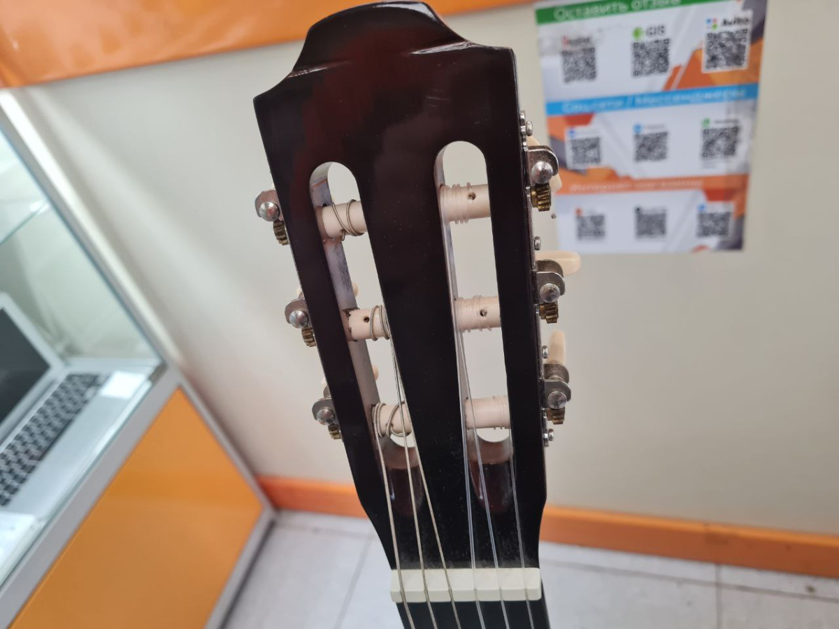 Гитара акустическая Hohner HC06