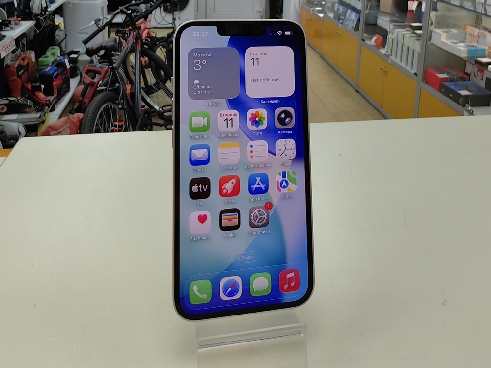 Смартфон Apple iPhone 13 128Gb