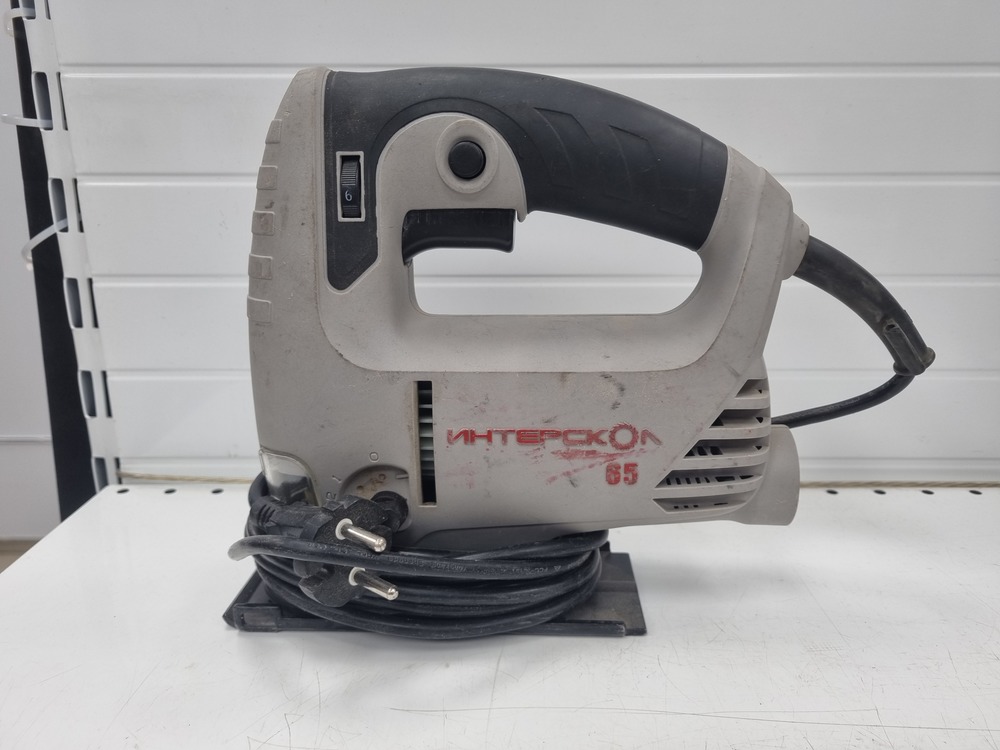 Лобзик Интерскол МП-65/550Э