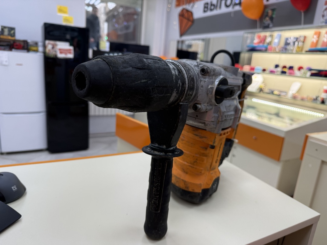 Перфоратор Вихрь П-1200К-М