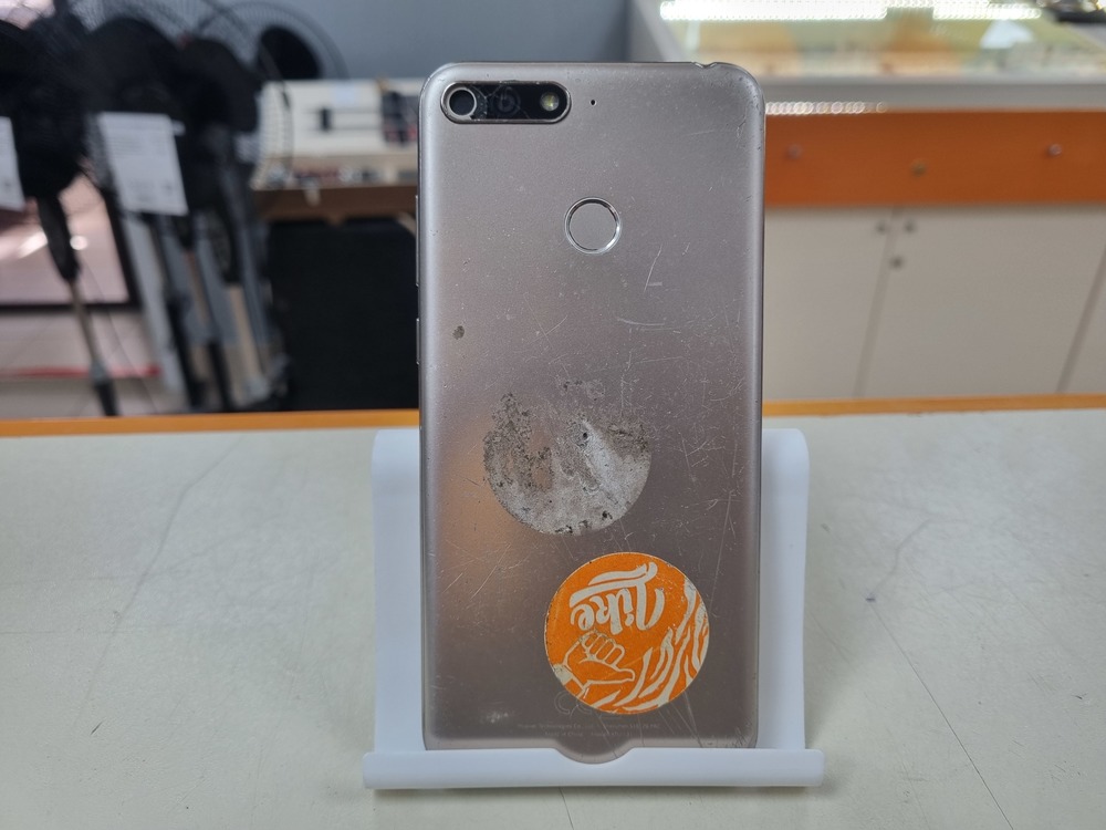 Смартфон Huawei Y6 Prime (2018)