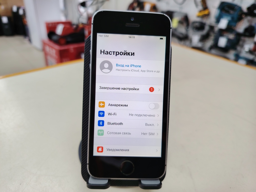 Смартфон Apple iPhone 5SE 32Gb