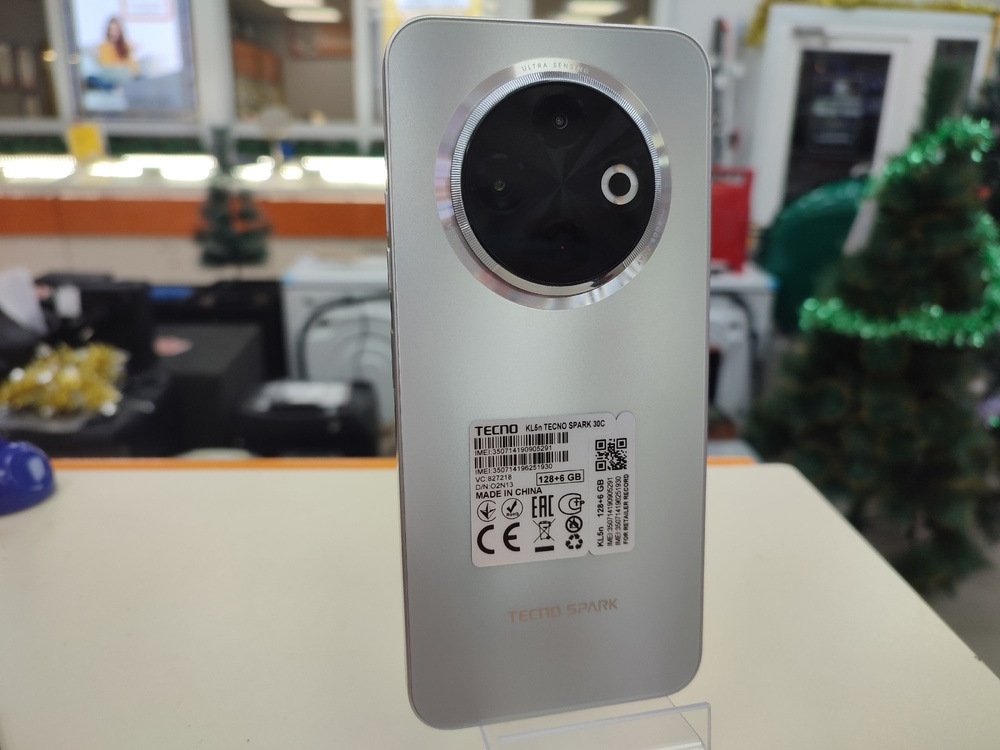 Смартфон Tecno SPARK 30C 6/128