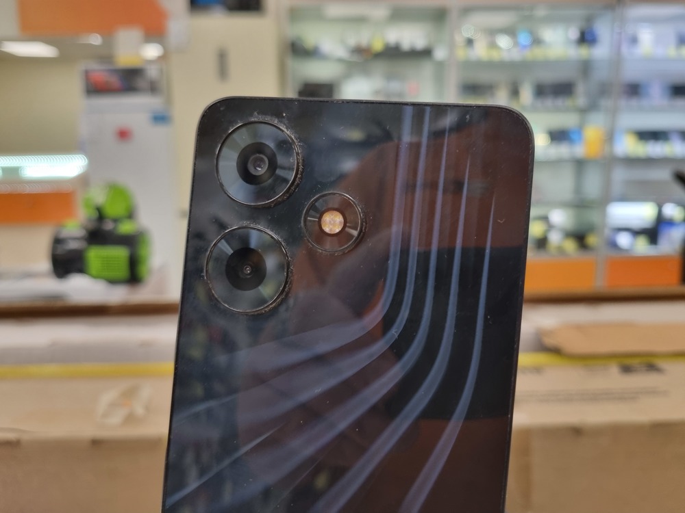 Смартфон Infinix HOT 30 8/128
