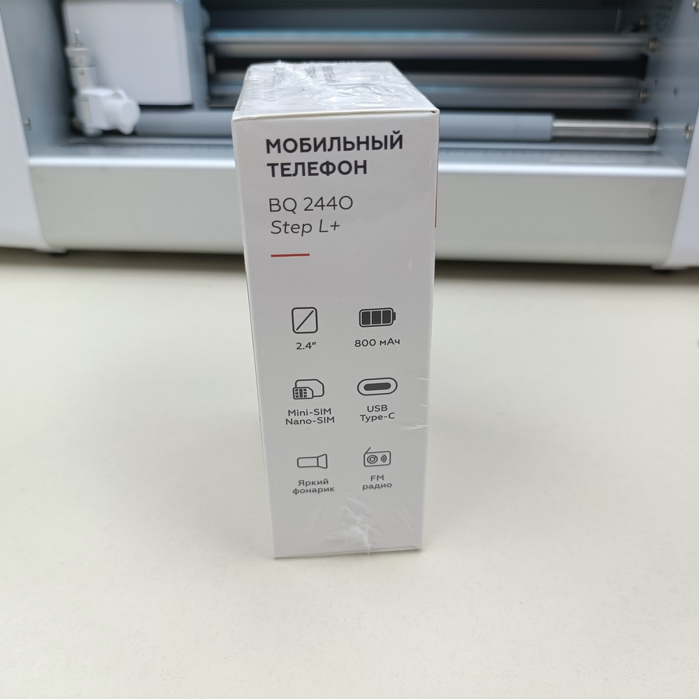 Мобильный телефон BQ 2440