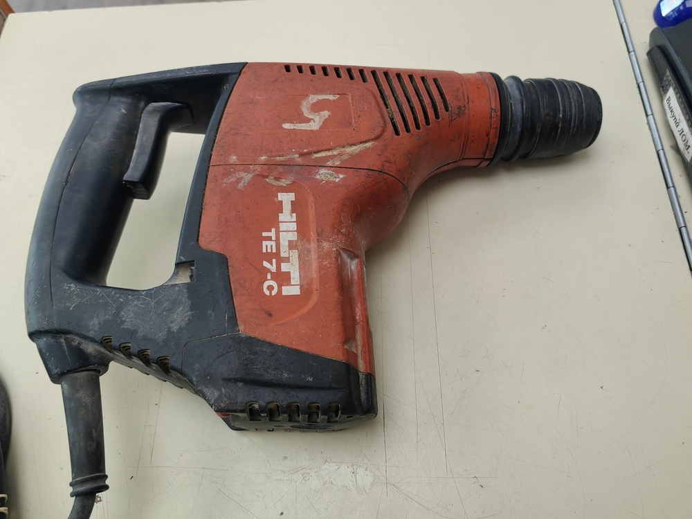 Перфоратор Hilti TE 7-C