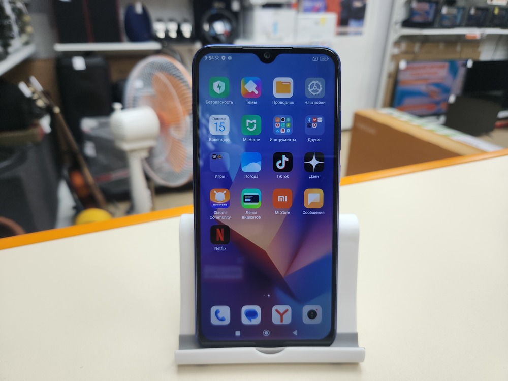 Смартфон Xiaomi Redmi Note 8 4/64
