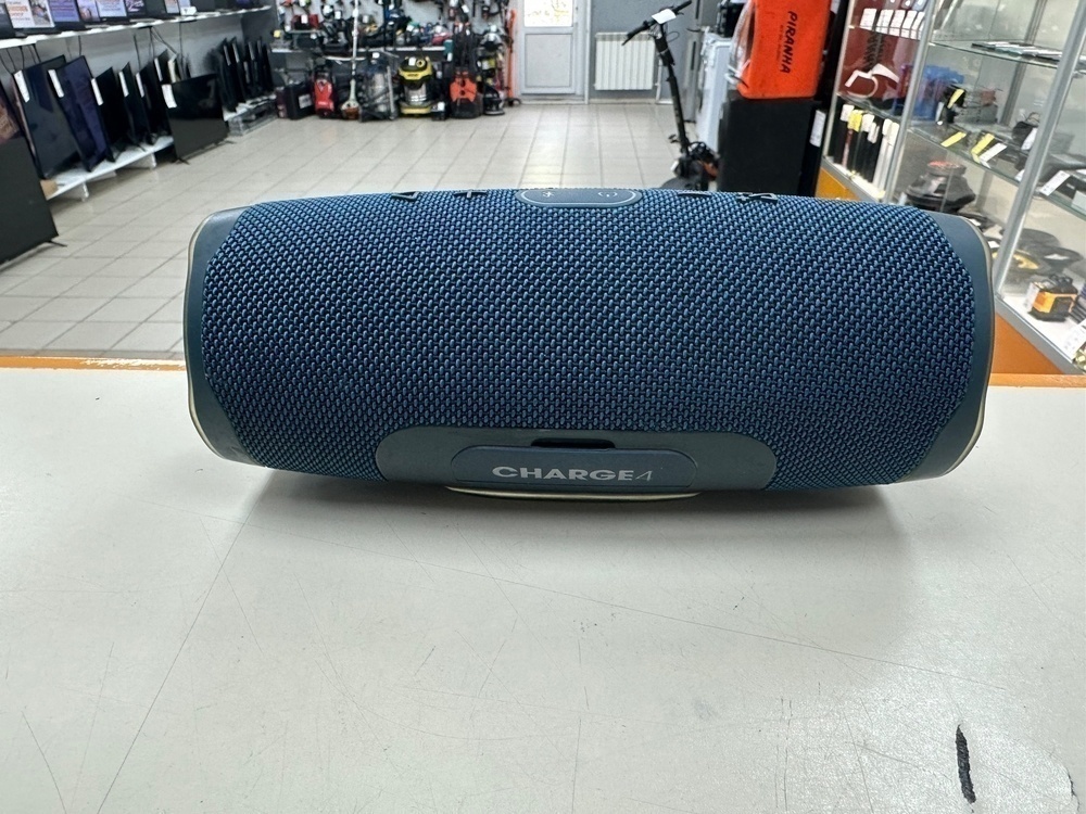 Портативная акустика JBL CHARGE 4