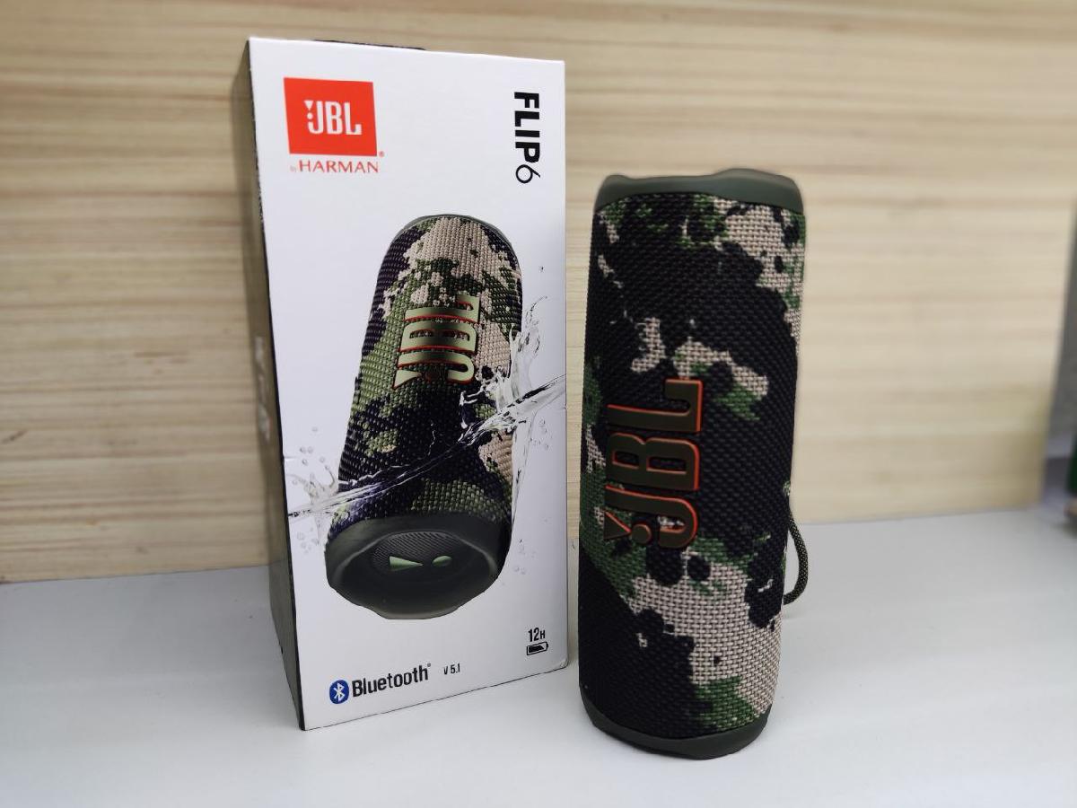 Портативная акустика JBL Flip 6;