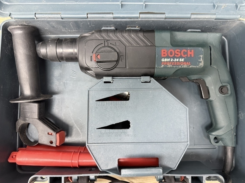 Перфоратор Bosch GBH 2-24S