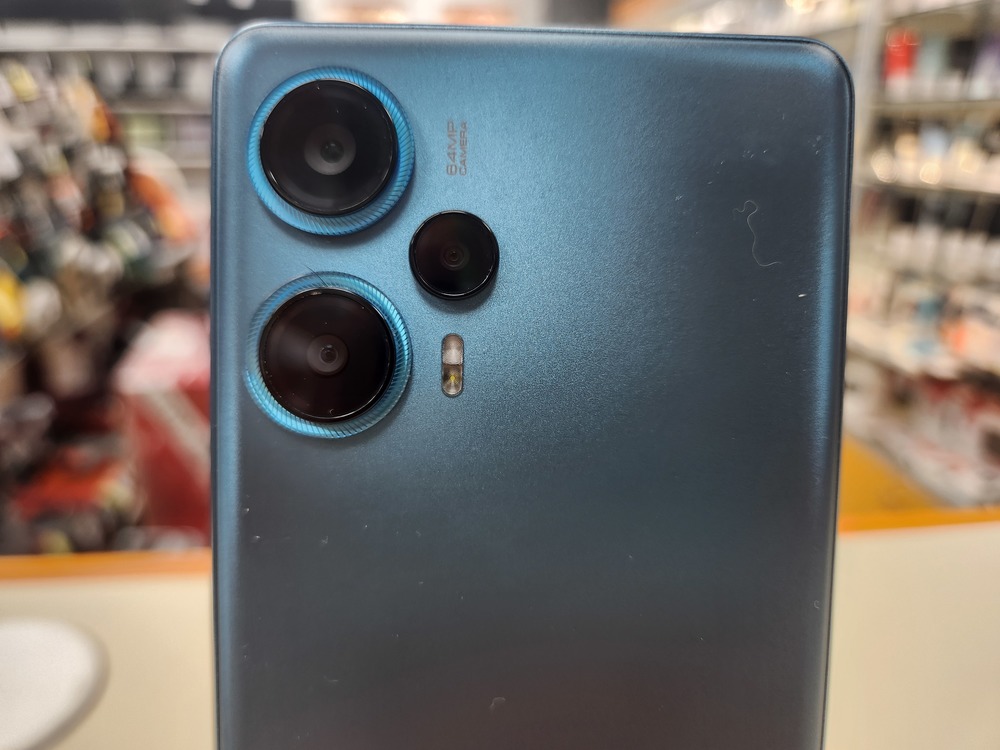 Смартфон Xiaomi Poco F5 12/256