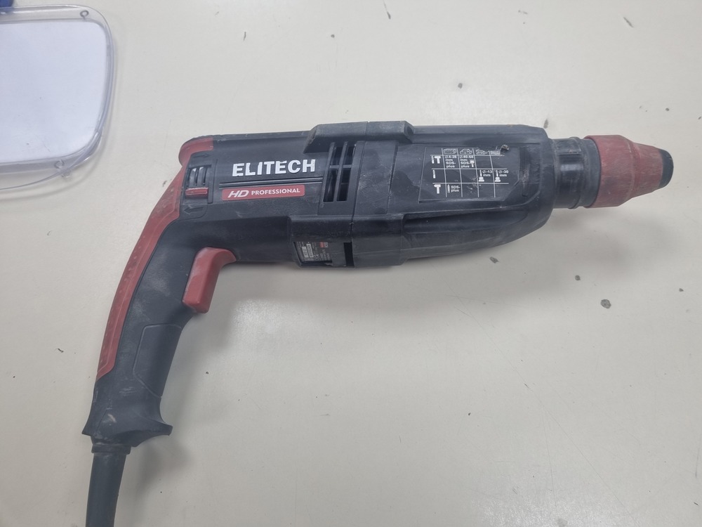 Перфоратор Elitech RH 0928RE