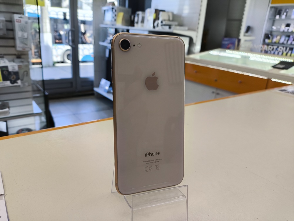 Смартфон Apple iPhone 8 64Gb