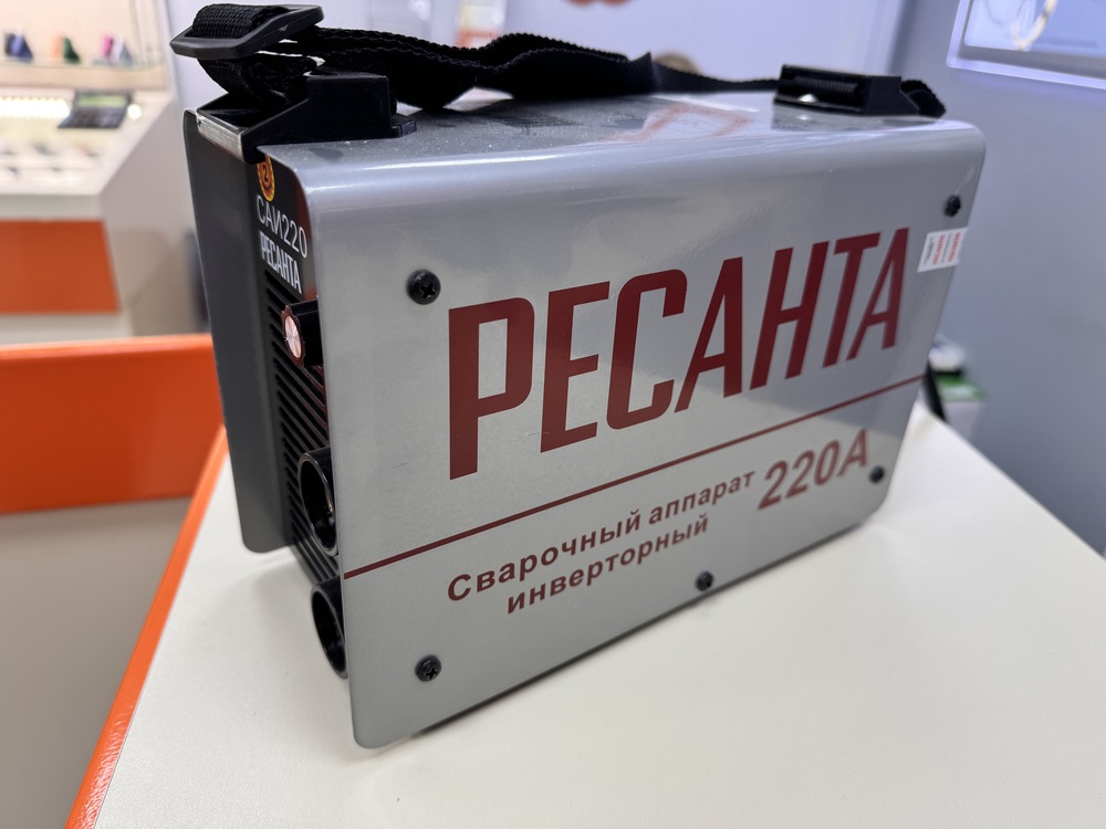 Сварочный аппарат Ресанта САИ-220А