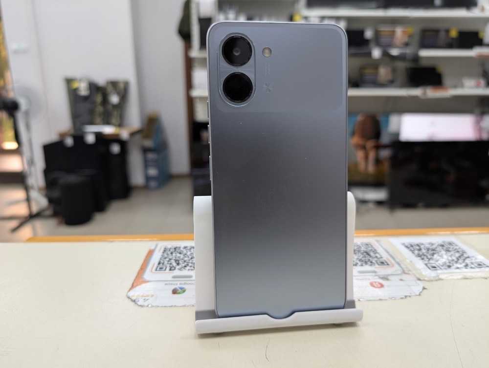 Смартфон Tecno Spark Go3 4/128
