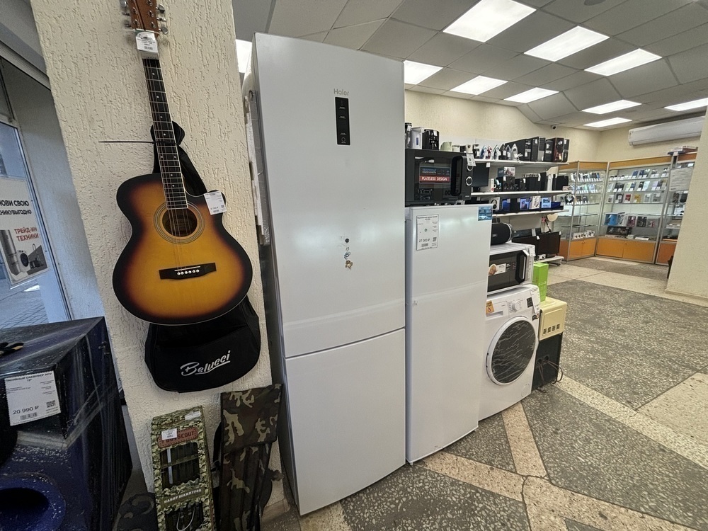 Холодильник Haier C2F637CFMV