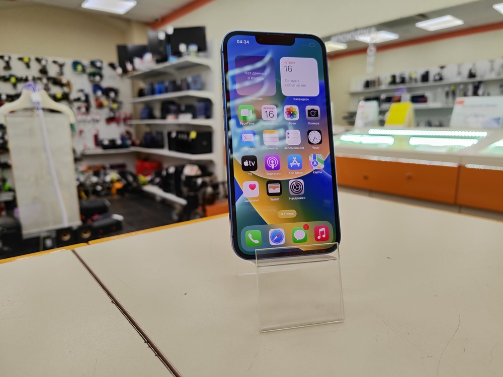 Смартфон Apple iPhone 13 128Gb