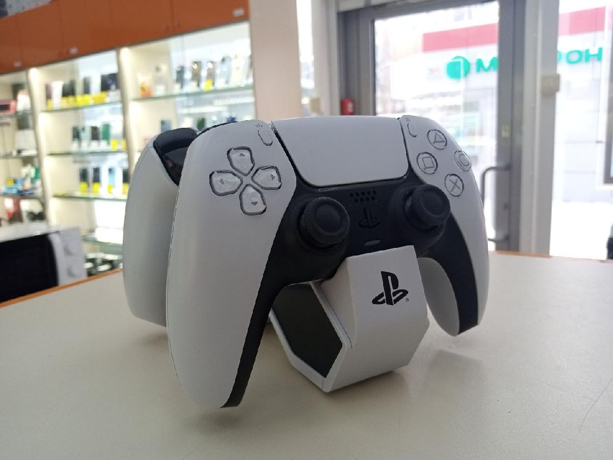 Игровая приставка PlayStation 5 825Gb (С дисководом)