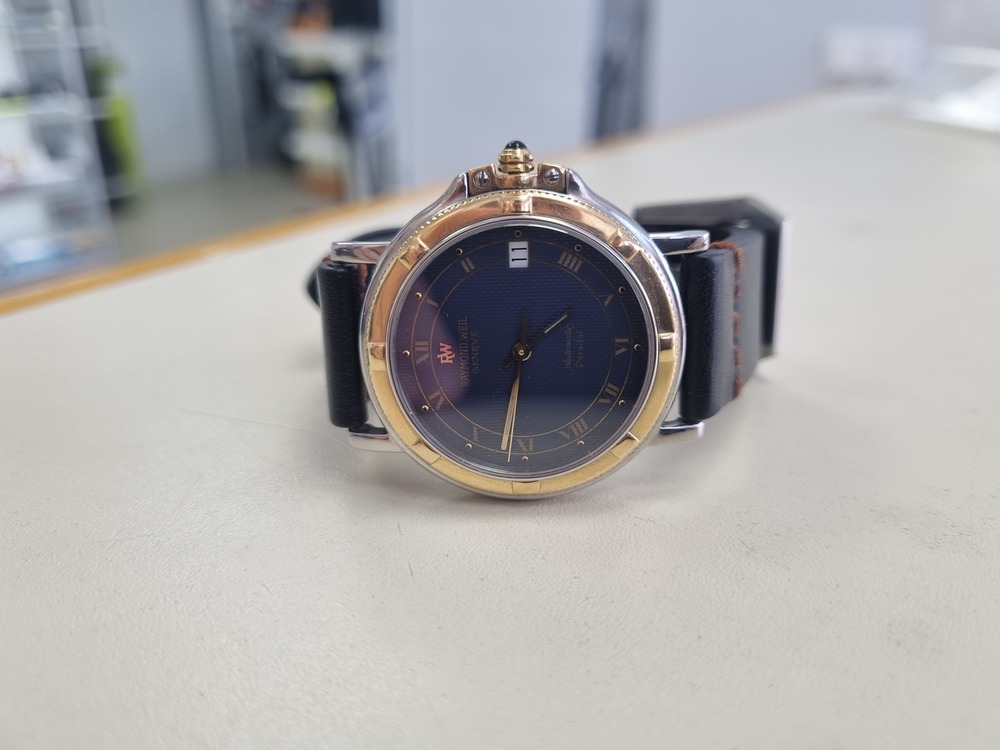 Часы наручные RAYMOND WEIL  A202621