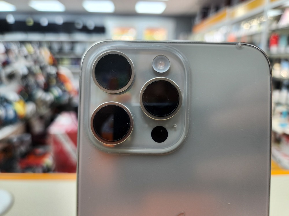 Смартфон Apple iPhone 15 Pro Max 256Gb