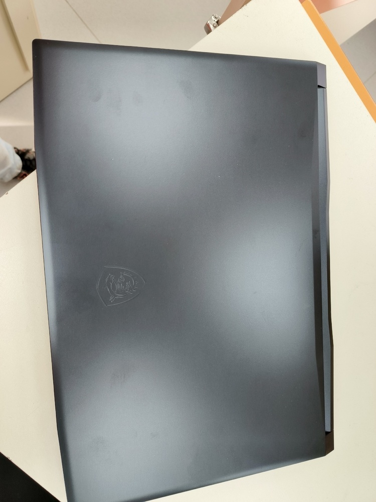 Ноутбук MSI;  Core I5-11400H, GeForce GTX 1650, 8 Гб, 500 Гб, Нет