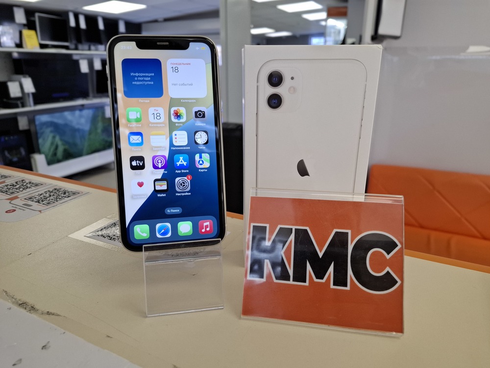 Смартфон Apple iPhone 11 64Gb