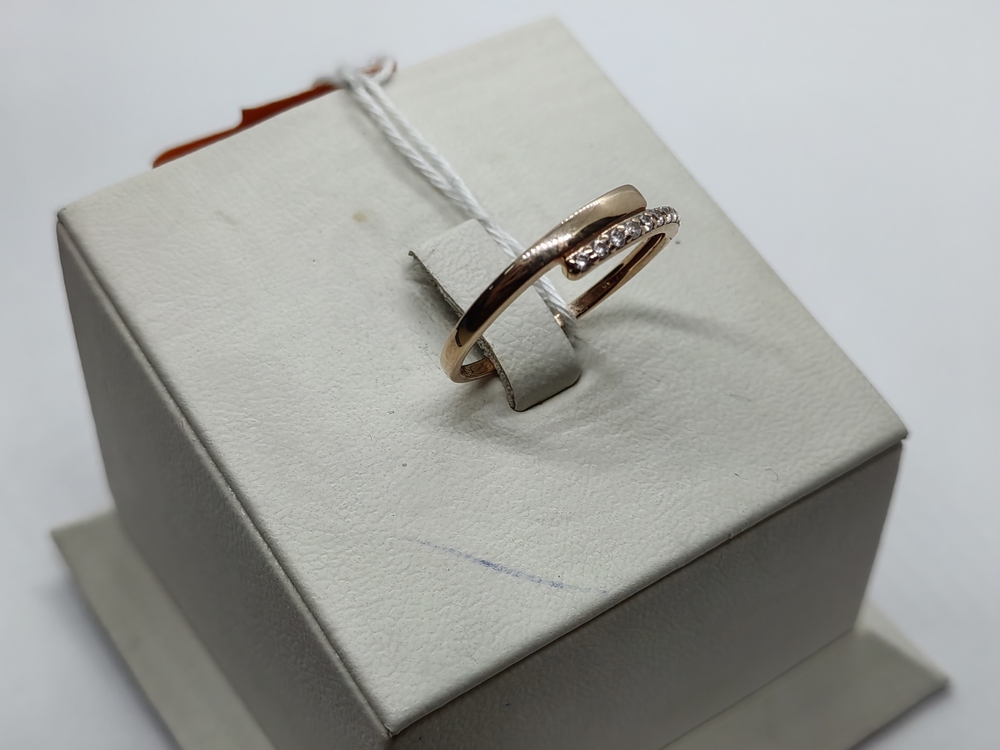 КОЛКМИ585 КОЛЬЦО С КАМНЯМИ (Au 585)