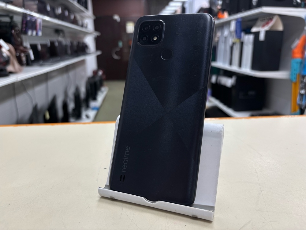 Смартфон Realme C21 4/64
