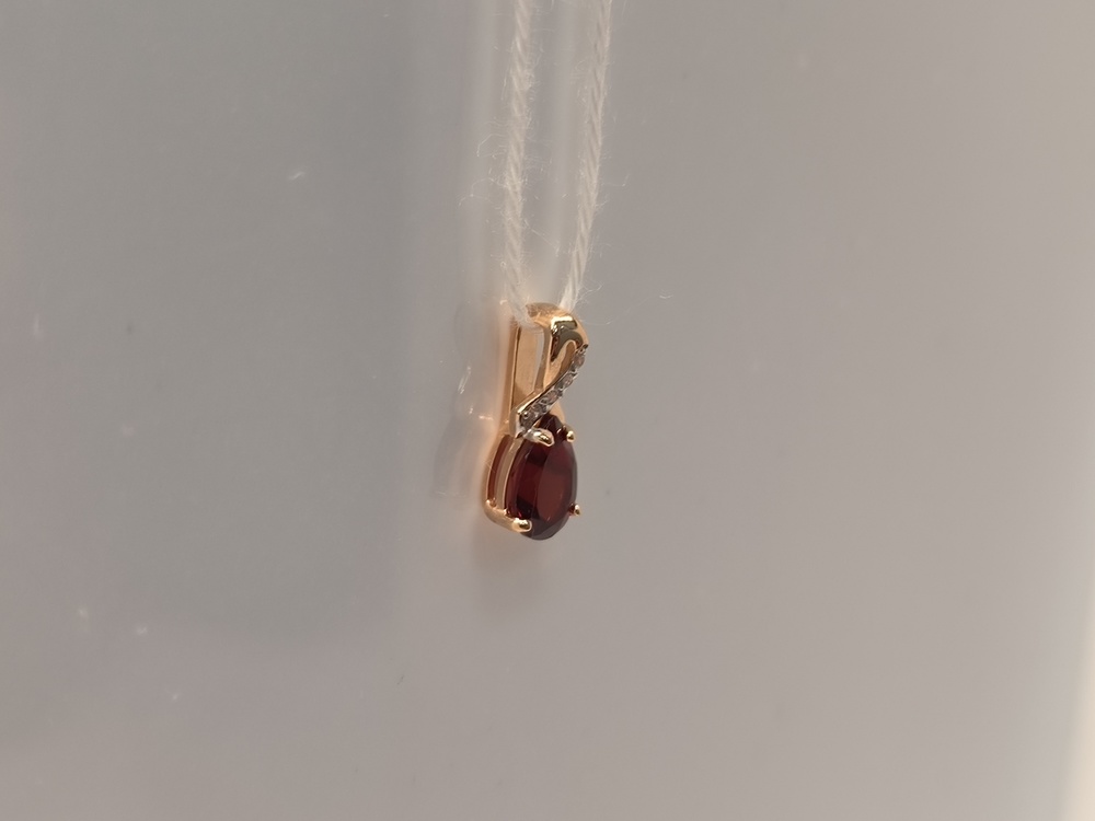 ПОДКМИ585 ПОДВЕСКА С КАМНЯМИ (Au 585)