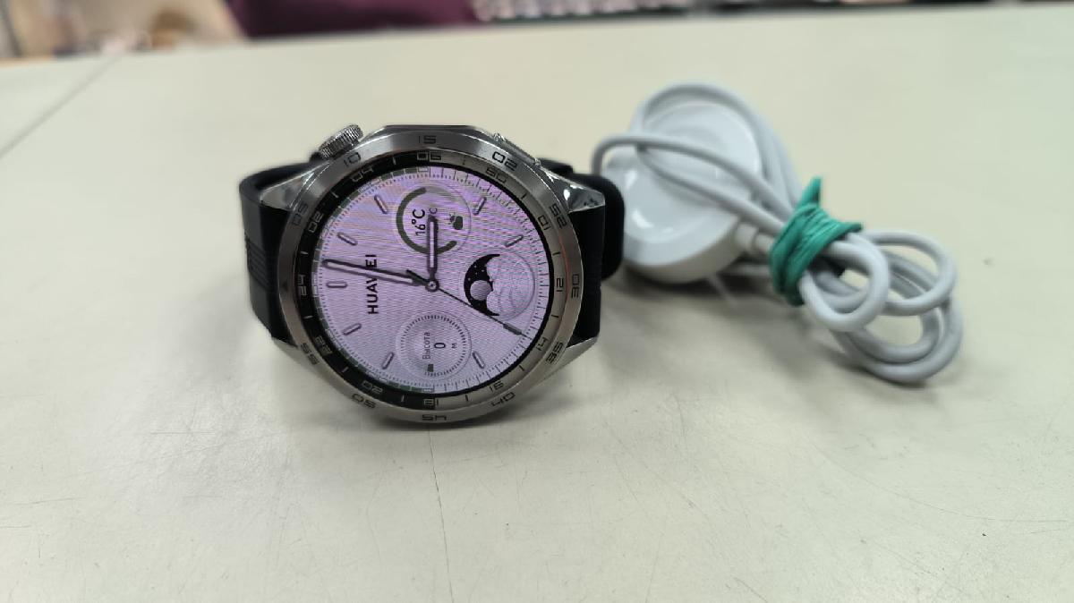 Смарт-часы Huawei WATCH GT4