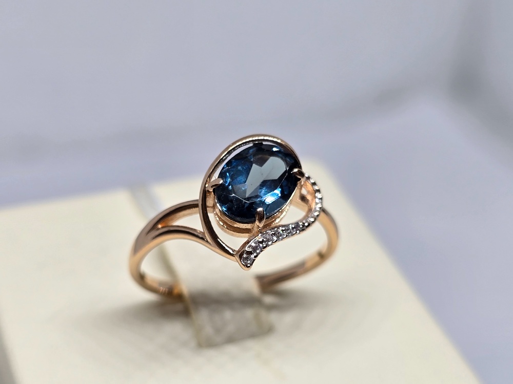 КОЛКМИ585 КОЛЬЦО С КАМНЯМИ (Au 585)