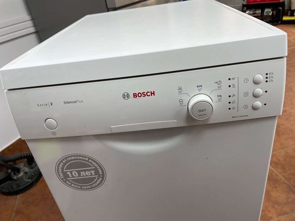 Посудомоечная машина Bosch SPS25FW13R