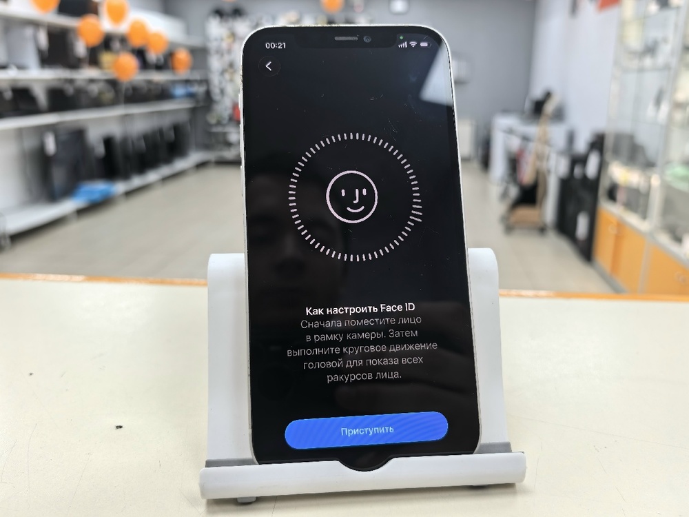 Смартфон Apple iPhone 12 64Gb