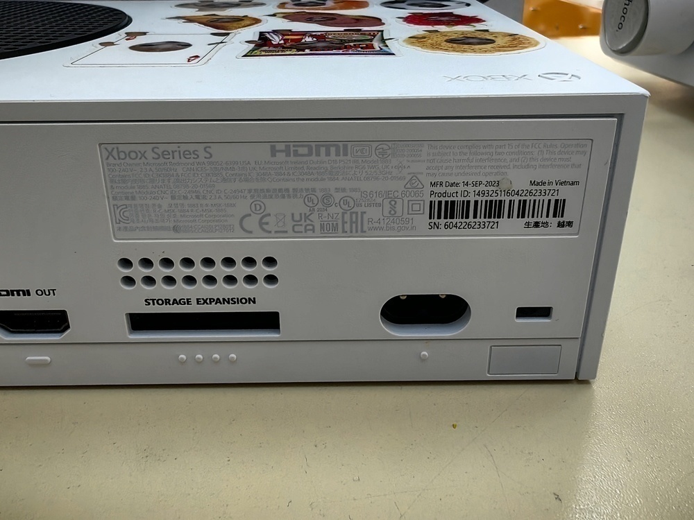Игровая приставка Xbox Series S 512Gb SSD Игровая приставка Xbox Series S 512Gb SSD