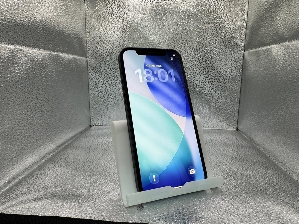 Смартфон Apple iPhone 12 64Gb