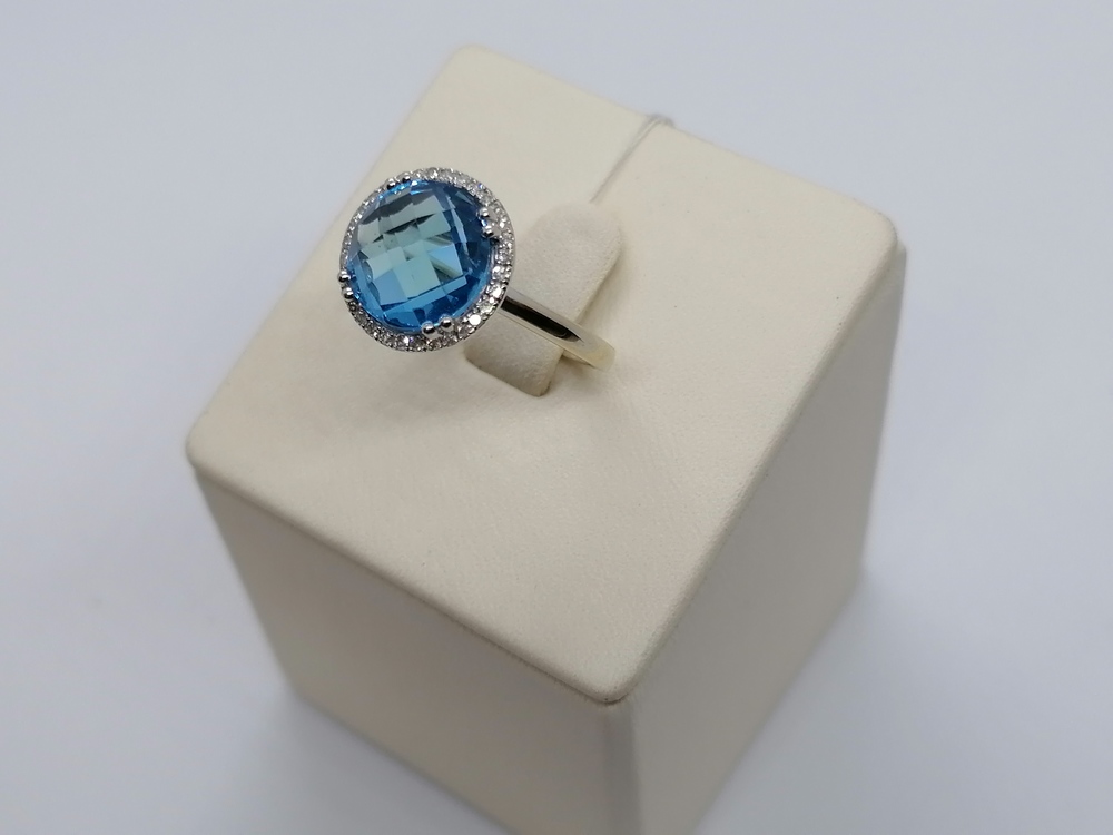 КОЛКМИ585 КОЛЬЦО С КАМНЯМИ (Au 585)