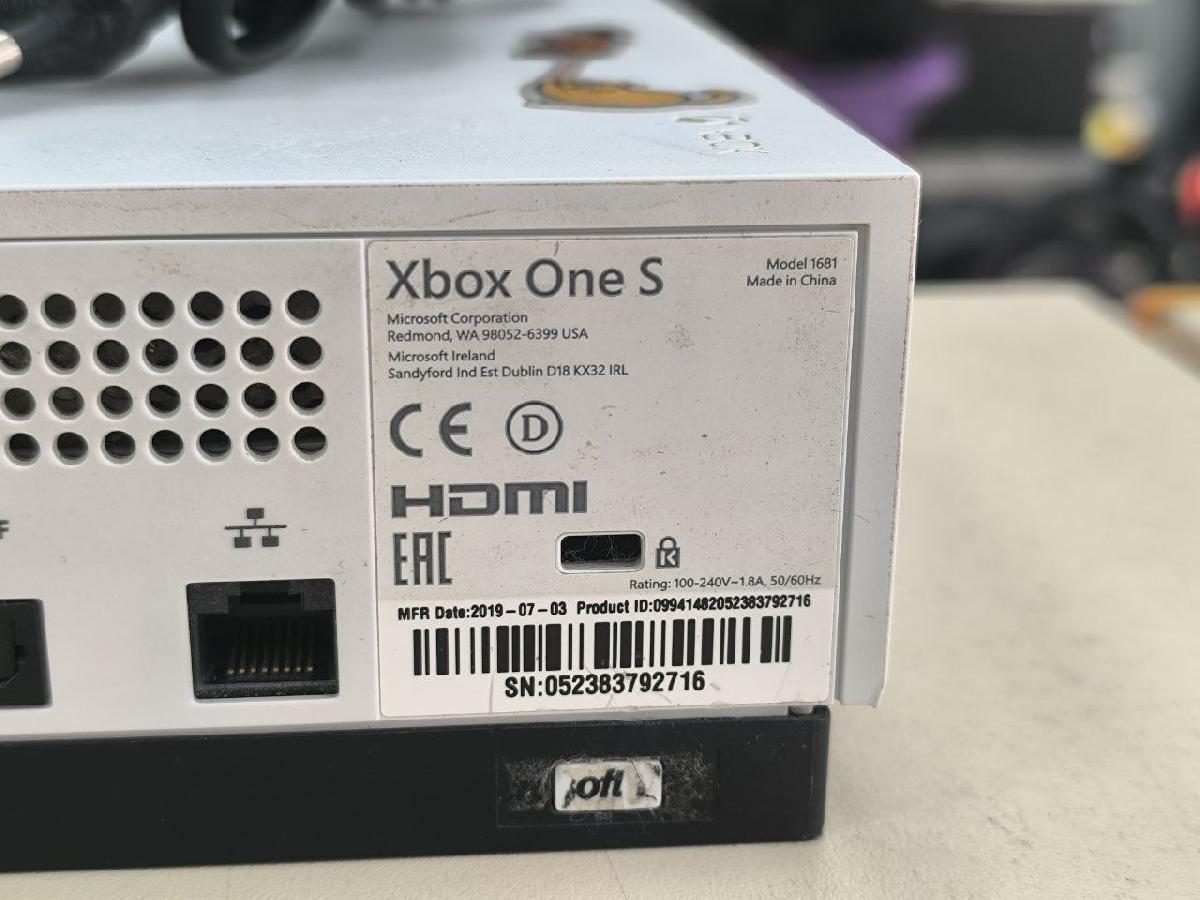Игровая приставка Xbox One S 1TB