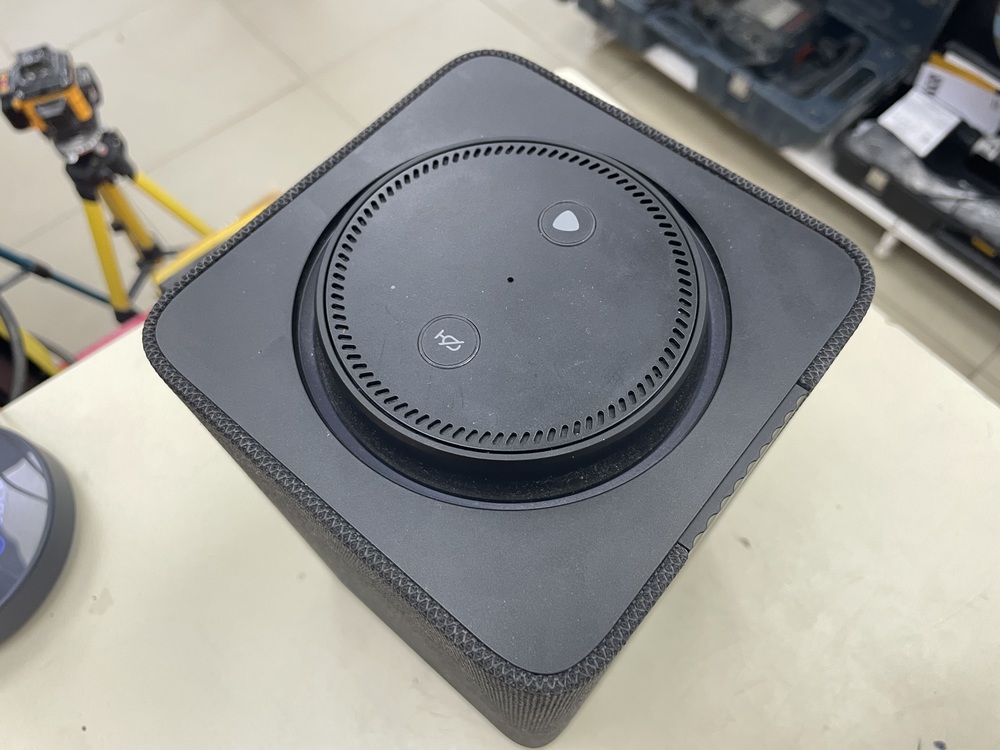 Умная колонка  Яндекс Станция Макс Zigbee