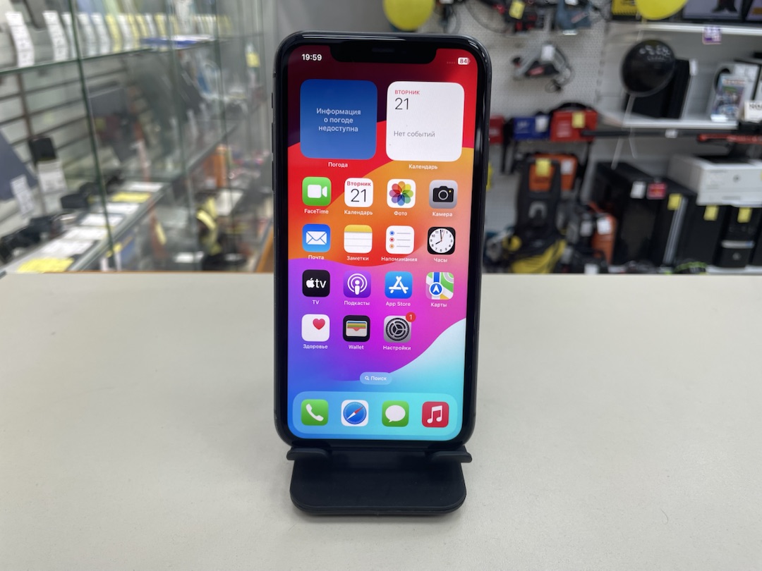 Смартфон Apple iPhone 11 64Gb