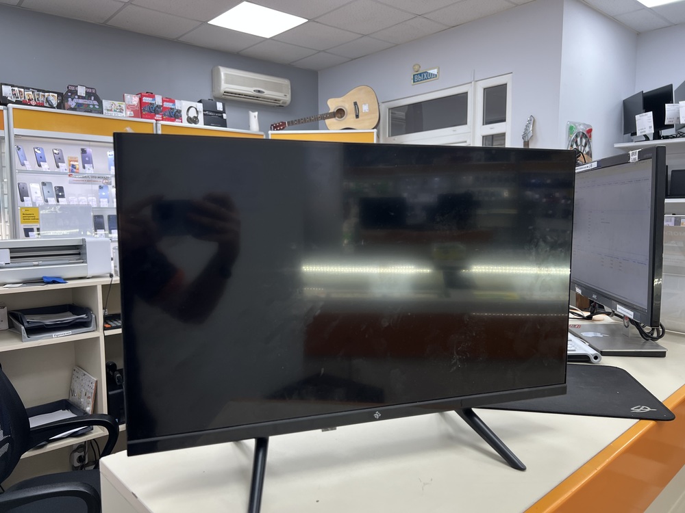 LED Телевизор Dexp 24HEY1