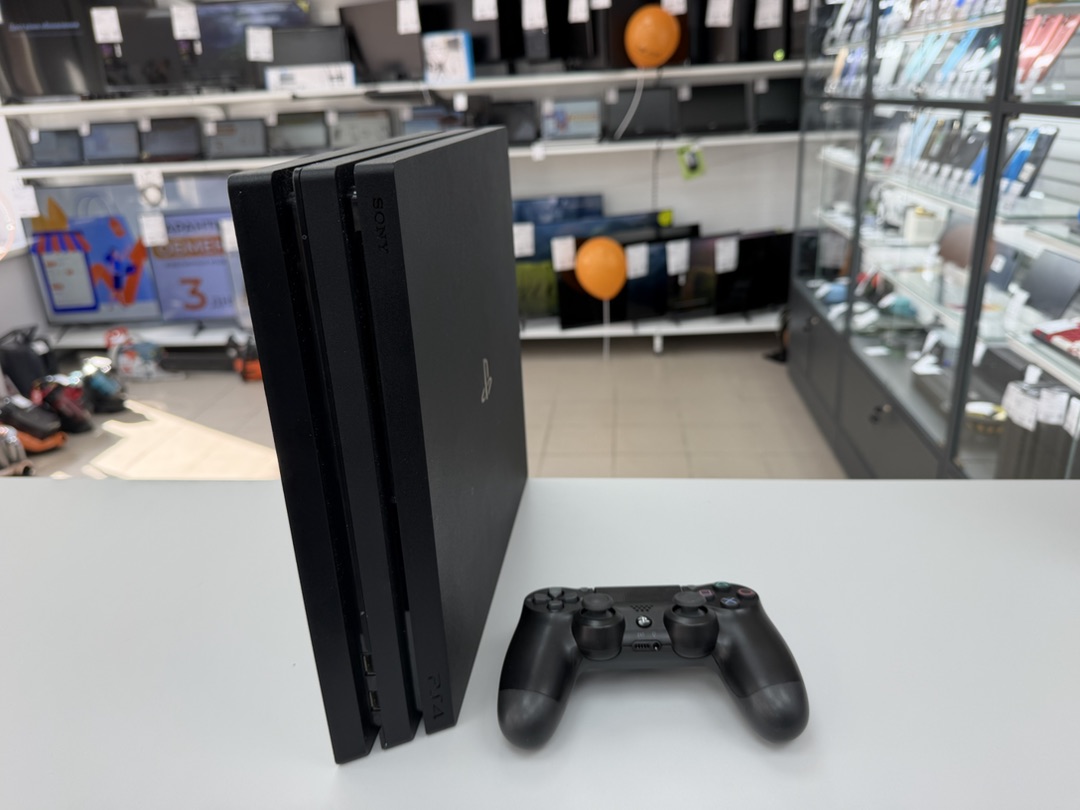 Игровая приставка PlayStation 4 Pro 1Tb
