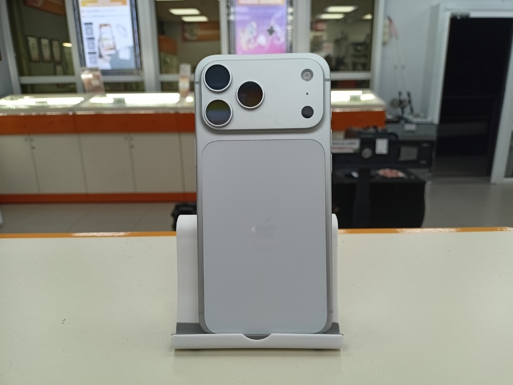 Смартфон Apple Iphone 17 Pro Max 256Gb