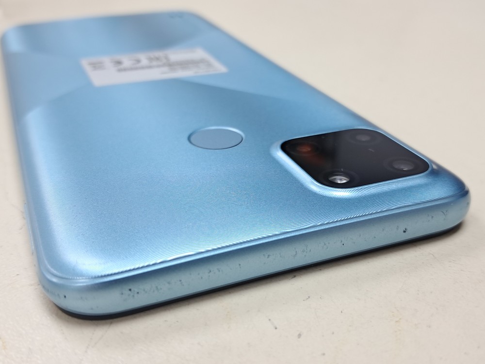 Смартфон Realme C21 3/32
