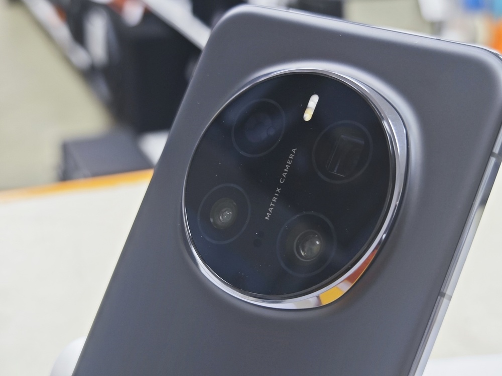 Смартфон Honor Magic 7 Pro 12/512