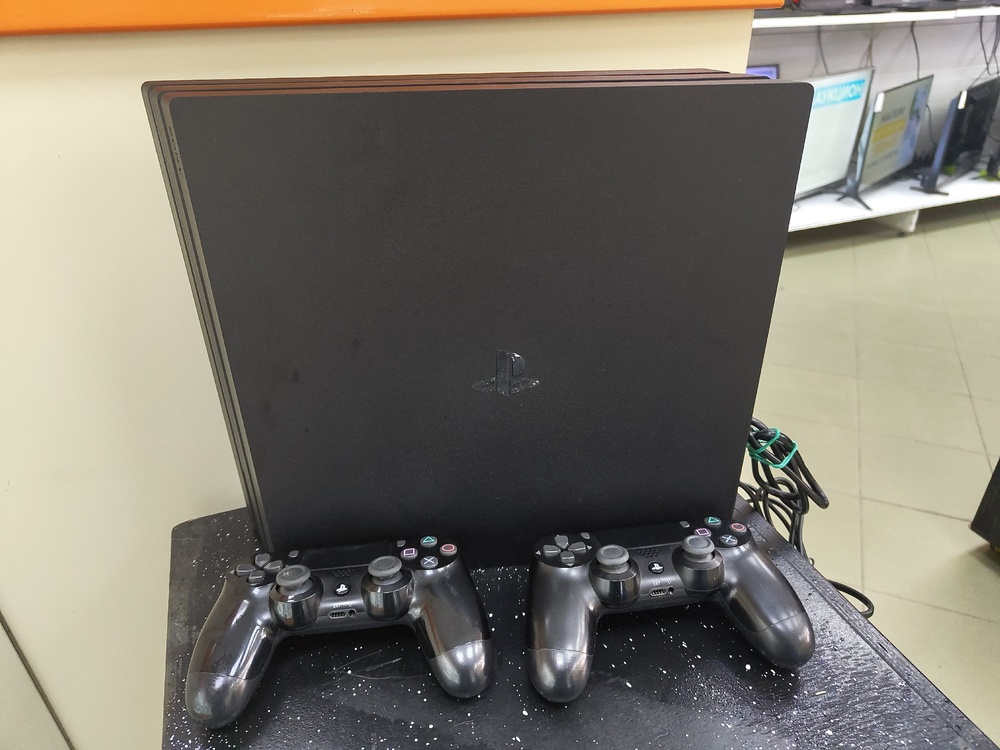 Игровая приставка PlayStation 4 Pro 1Tb